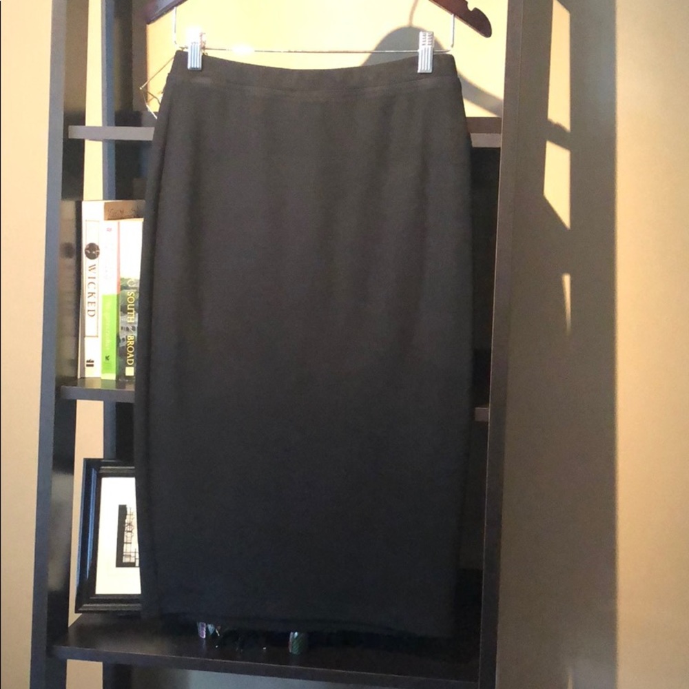 Black pencil skirt